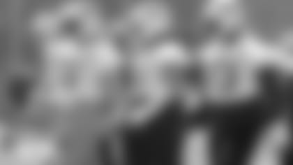 071219-offensive-line