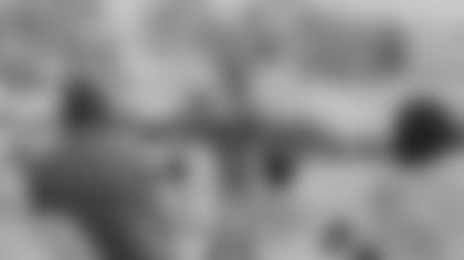 emmanuel-sanders-nflpa-award2