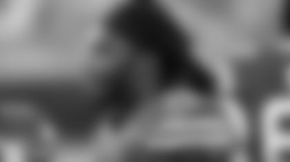 100819-senorise-perry