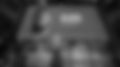 042519-ed-oliver-nashville-stage