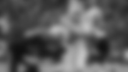 Josh Allen (17). Buffalo Bills vs New England Patriots, December 26, 2021 at Gillette Stadium.    Photo by David Le