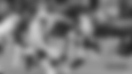 181121_von_miller_roethlisberger