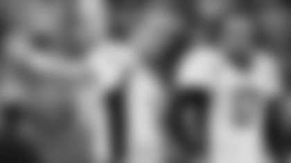 manning_osweiler_CP_151116.jpg
