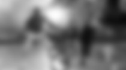 1810116_dware_squeeze