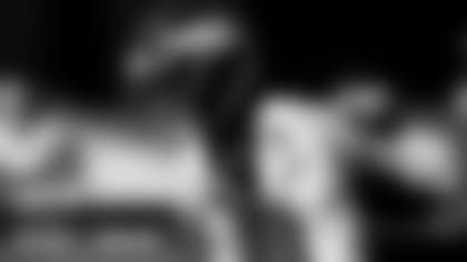 211112_Surtain_injury