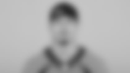 Justin Simmons headshot