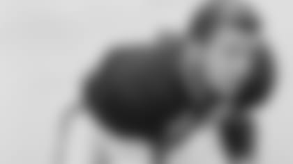 CLEVELAND, OH - AUGUST 01: Cleveland Browns Hall of Fame tackle Mike McCormack #74 poses for a photo in 1959. in Cleveland, Ohio. (AP Photo/NFL Photos)