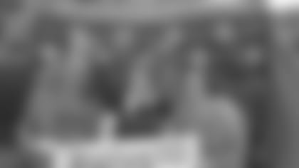 042517_FirstandTenFacelift_Article.jpg