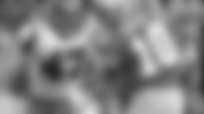 lynch12_06_01_1.jpg