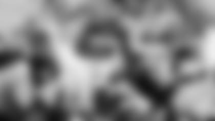 PITTSBURGH, PA - AUGUST 09, 2019 - Running Back Peyton Barber #25 of the Tampa Bay Buccaneers during the preseason game between the Tampa Bay Buccaneers and Pittsburgh Steelers at Heinz Field. The Buccaneers lost the game, 30-28. Photo By Kyle Zedaker/Tampa Bay Buccaneers