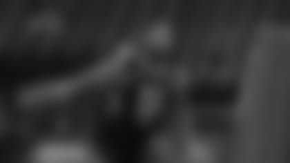 Mississippi State defensive lineman Montez Sweat participates in a drill during the NFL football scouting combine on Sunday, March 3, 2019 in Indianapolis. (Aaron M. Sprecher via AP)