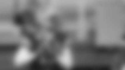 Green Bay Packers quarterback Aaron Rodgers (12) (AP Photo/Mike Roemer)