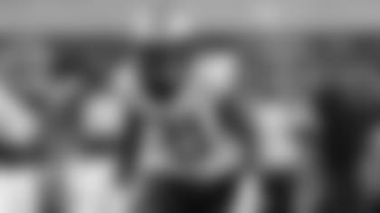 New Orleans Saints cornerback De'Vante Harris (21) awaits the snap of the football in pass coverage during an NFL football game against the Minnesota Vikings, Monday, Sept. 11, 2017, in Minneapolis. The Vikings won 29-19. (Scott Boehm via AP)