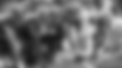 TAMPA, FL - NOVEMBER 17, 2019 - Center Ryan Jensen #66 of the Tampa Bay Buccaneers during the game between the New Orleans Saints and the Tampa Bay Buccaneers at Raymond James Stadium. The Buccaneers lost the game 34-17. Photo By Jason Parkhurst/Tampa Bay Buccaneers