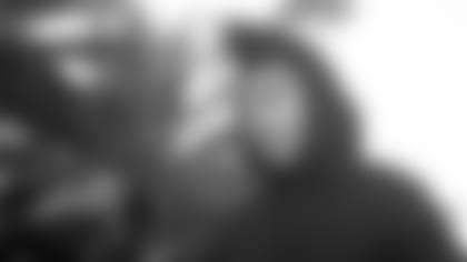 190401_Player_Arrivals_043