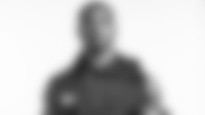 LSU linebacker K'Lavon Chaisson poses for a portrait during the 2020 NFL Scouting Combine, Wednesday, Feb. 28, 2020 in Indianapolis. (Todd Rosenberg via AP)