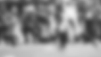 Linebacker Markus Golden returns a fumble against the Giants in 2020.