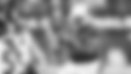 Right tackle Justin Murray sets to pass block against the Steelers in a 2019 game.