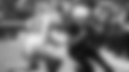 Tight end Maxx Williams runs after the catch against the 49ers last month.