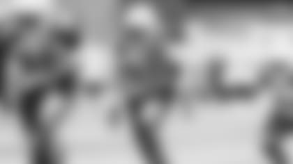 CB Lorenzo Burns during offseason work.