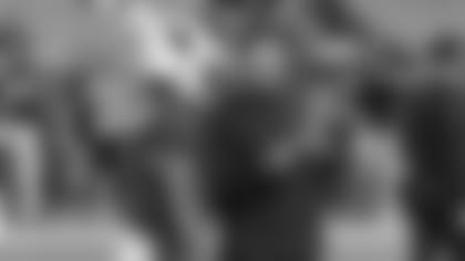 QB Kyler Murray and coach Kliff Kingsbury talk about a play during pregame of a 2019 preseason game