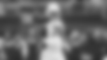 Guard Will Hernandez is the latest Cardinals to head to Injured Reserve.