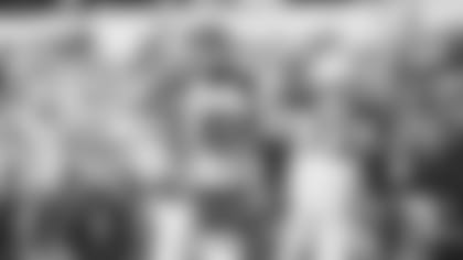 WR DeAndre Hopkins celebrates a TD against the Rams in LA in 2021