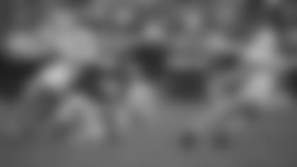 Cardinals RB James Conner makes a move during the team's game against the Los Angeles Chargers at State Farm Stadium on November 27, 2022.