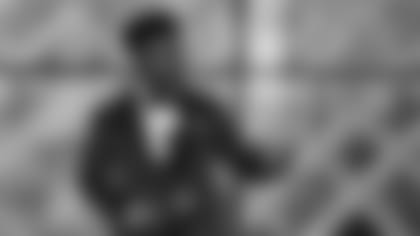 Cardinals quarterback Kyler Murray accepts his Offensive Rookie of the Year award in Miami Saturday evening.