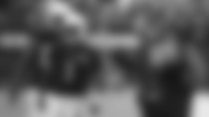 Cardinals coach Kliff Kingsbury (right) is counting on long-term success with quarterback Kyler Murray (1).