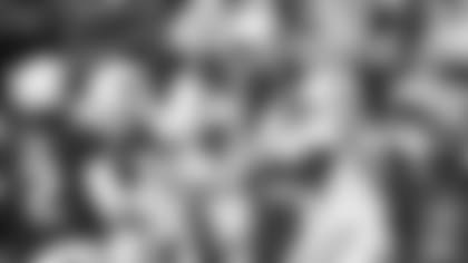 Ryan Pulley esquinero de Arkansas uno de los novatos no reclutados que acordaron contrato con Cardenales.