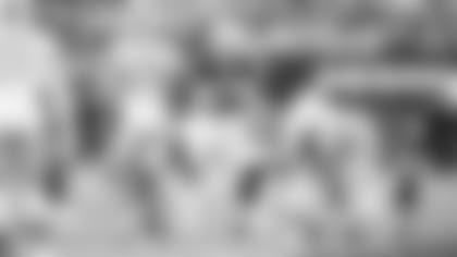 QB Josh Rosen in shotgun against the Lions