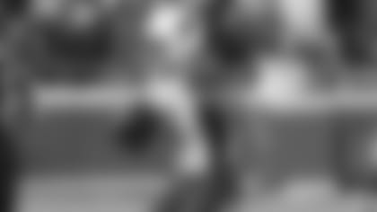 WR Larry Fitzgerald hauls in the catch that moved him to second all-time in NFL receiving yards