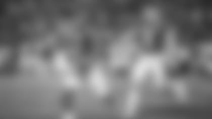 Oklahoma quarterback Baker Mayfield (6) after handing the ball off to his backup, Kyler Murray (1), during a play at the 2018 Rose Bowl. Mayfield and Murray will face each other in the NFL for the first time Sunday when the Browns visit the Cardinals.