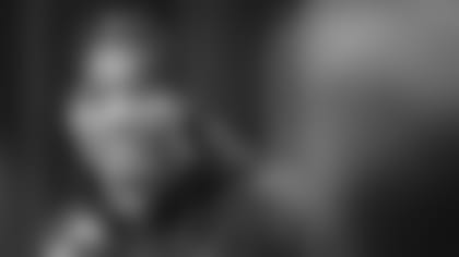 Rookie linebacker Isaiah Simmons is only the latest Cardinal to help with donations during the COVID-19 crisis.