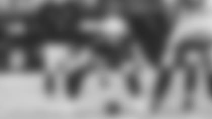 Center Mason Cole readies to snap the ball against the Seahawks this past season.