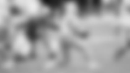 OLB Markus Golden pressures Dolphins quarterback Tua Tagovailoa.