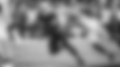 Tight end Zach Ertz makes a catch against the Packers last week.