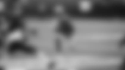 Former Edmonton Eskimos receiver Bryant Mitchell signed with the Cardinals on Thursday.