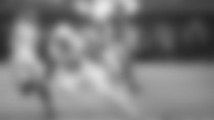 Arizona Cardinals cornerback Starling Thomas V (24) during the Week 6 regular season game between the Arizona Cardinals and the Los Angeles Rams on Sunday, Oct 15, 2023 in Inglewood, CA.