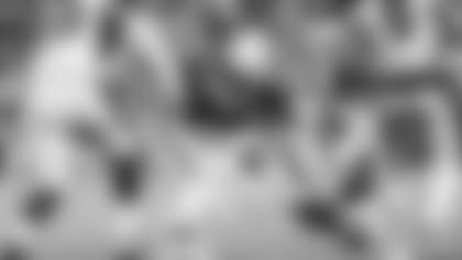 Linebacker Jordan Hicks makes a tackle during the Cardinals' win in Chicago last weekend.