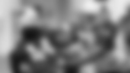 Left tackle D.J. Humphries (74) and Giants outside linebacker Markus Golden battled often during their four years together with the Cardinals.