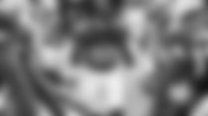 LB Deone Bucannon gets introduced before the Bears game