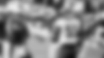 Kicker Mike Nugent smiles after making a field goal last week against the Eagles.