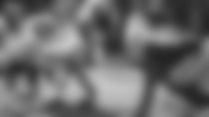 The Kansas City Chiefs face the Oakland Raiders at the line of scrimmage during the first half of an NFL football game in Oakland, Calif., Sunday, Dec. 2, 2018. (AP Photo/Ben Margot)