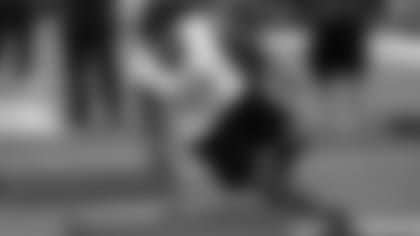 Houston defensive lineman Ed Oliver Jr. participates in drills during Pro Day at the indoor football practice facility at the University of Houston Thursday, March, 28, 2019, in Houston. (AP Photo/Michael Wyke)