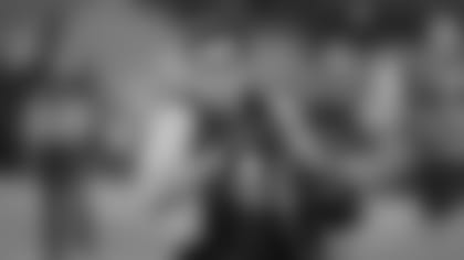 Arkansas tight end Hunter Henry runs a drill at the NFL football scouting combine on Saturday, Feb. 27, 2016, in Indianapolis. (AP Photo/Darron Cummings)