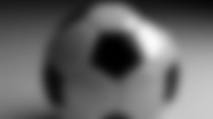 070416gtkbensccerball.jpg