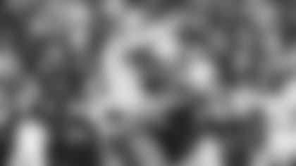 121618_ind-dal-hunt-pressure