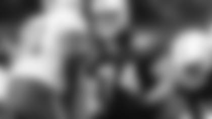 092117_anthony-castonzo-prac